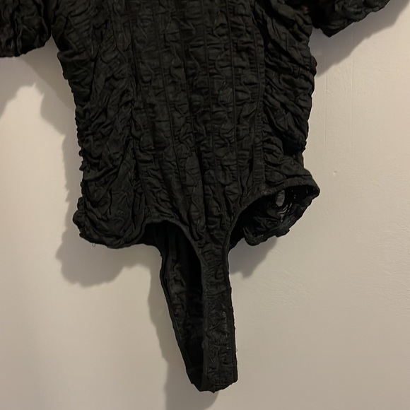 NWTS FREE PEOPLE BLACK BODYSUIT (L) - Picture 10 of 16